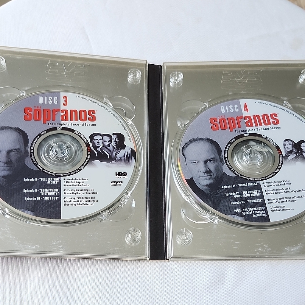 The Sopranos Complete Second Season DVD - Picture 3 of 4